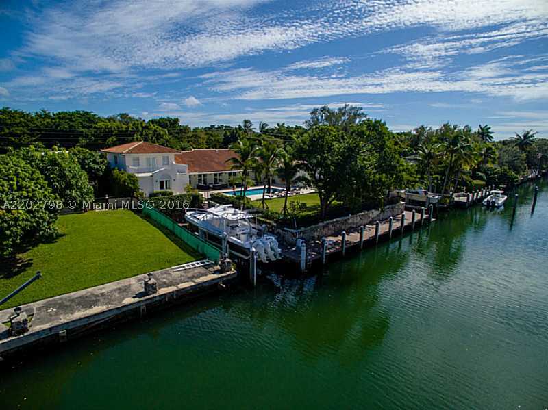 CORAL GABLES RIVIERA SEC - Residential