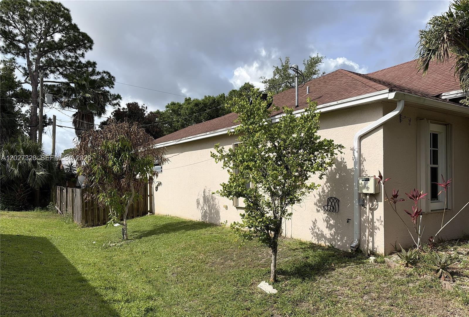 PORT ST LUCIE SECTION 19 - Residential