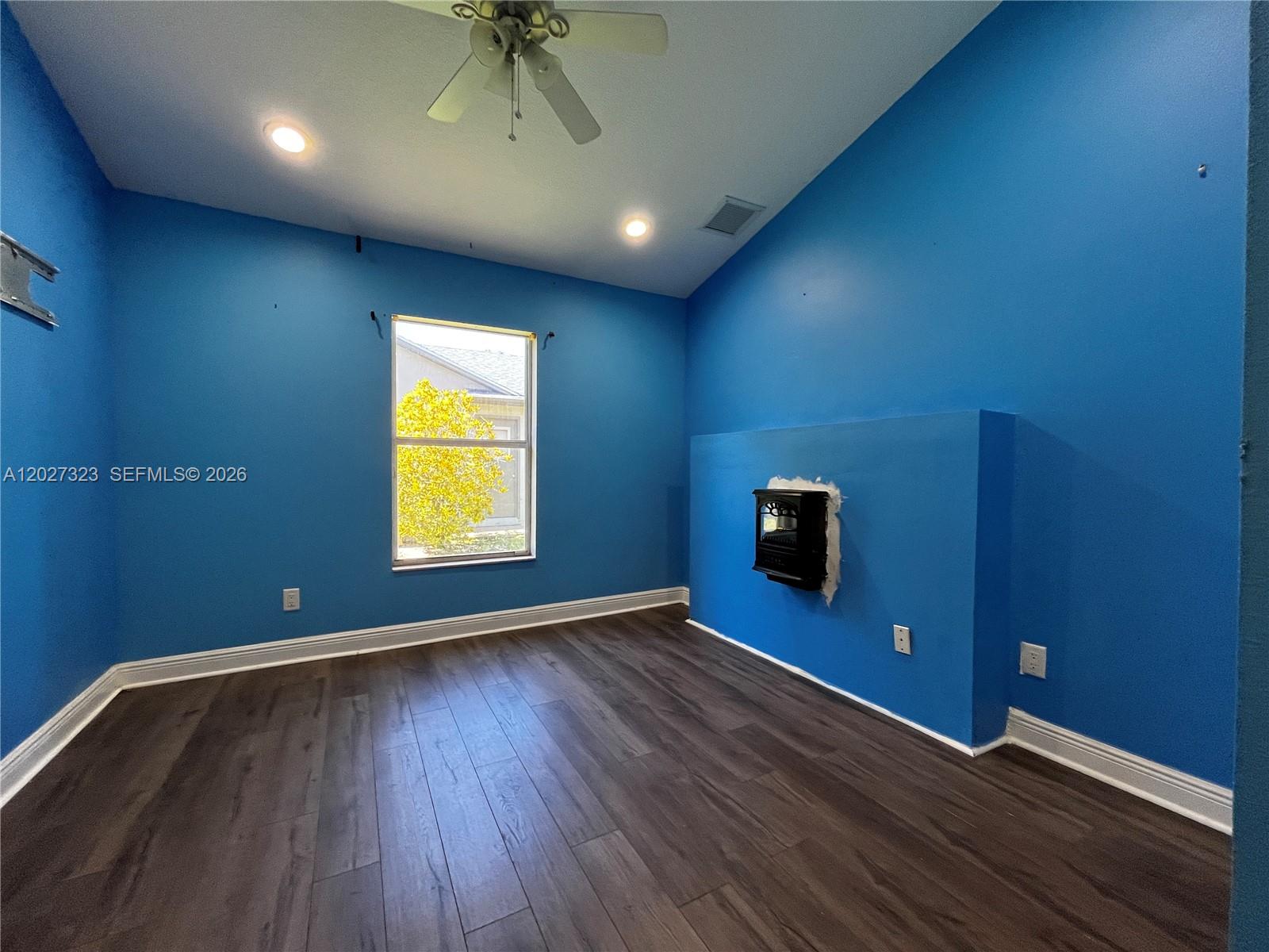 PORT ST LUCIE SECTION 19 - Residential