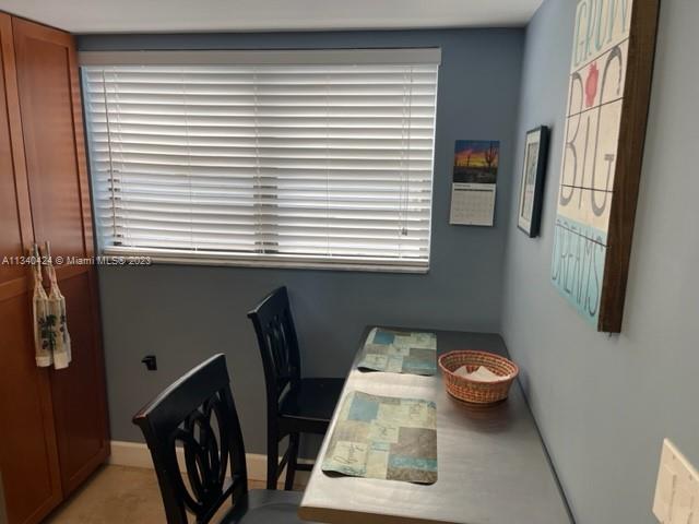 PARKVIEW PLAZA CONDO - Residential