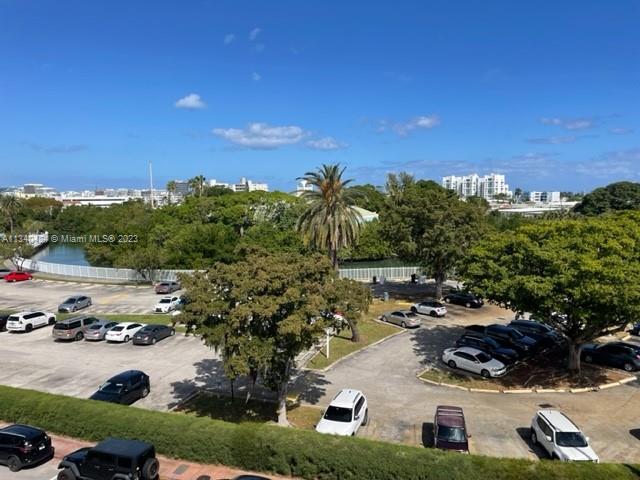 PARKVIEW PLAZA CONDO - Residential
