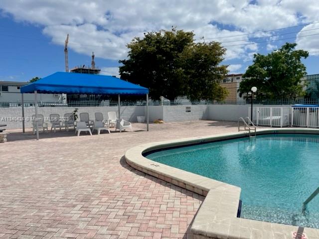 PARKVIEW PLAZA CONDO - Residential