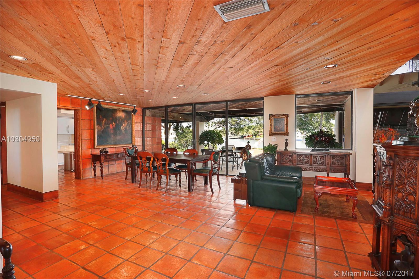 GABLES ESTATES NO 2 - Residential