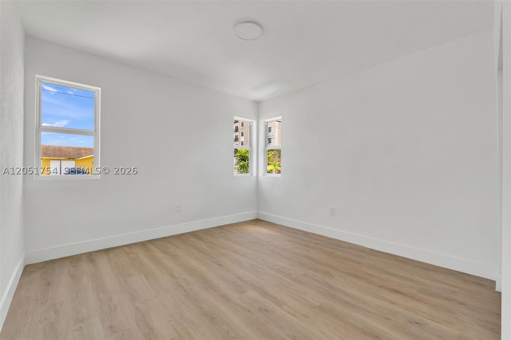 GLENWOOD HEIGHTS - Residential