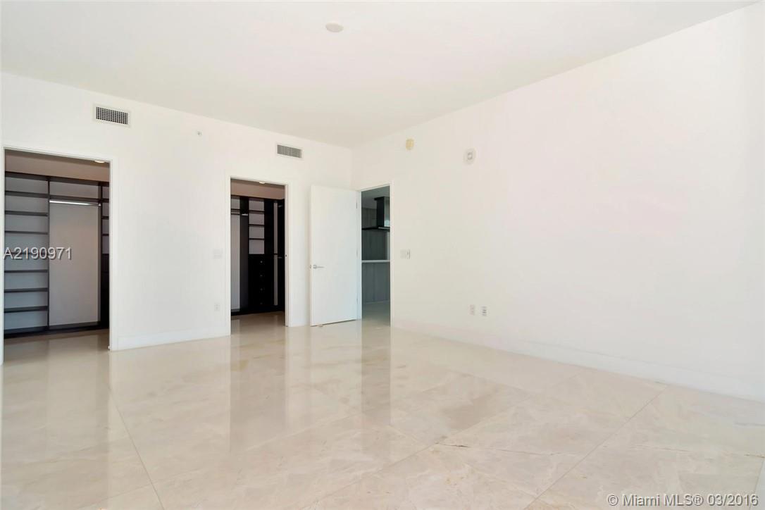 OCEANA KEY BISCAYNE - Residential Lease