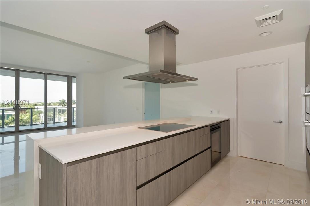 OCEANA KEY BISCAYNE - Residential Lease