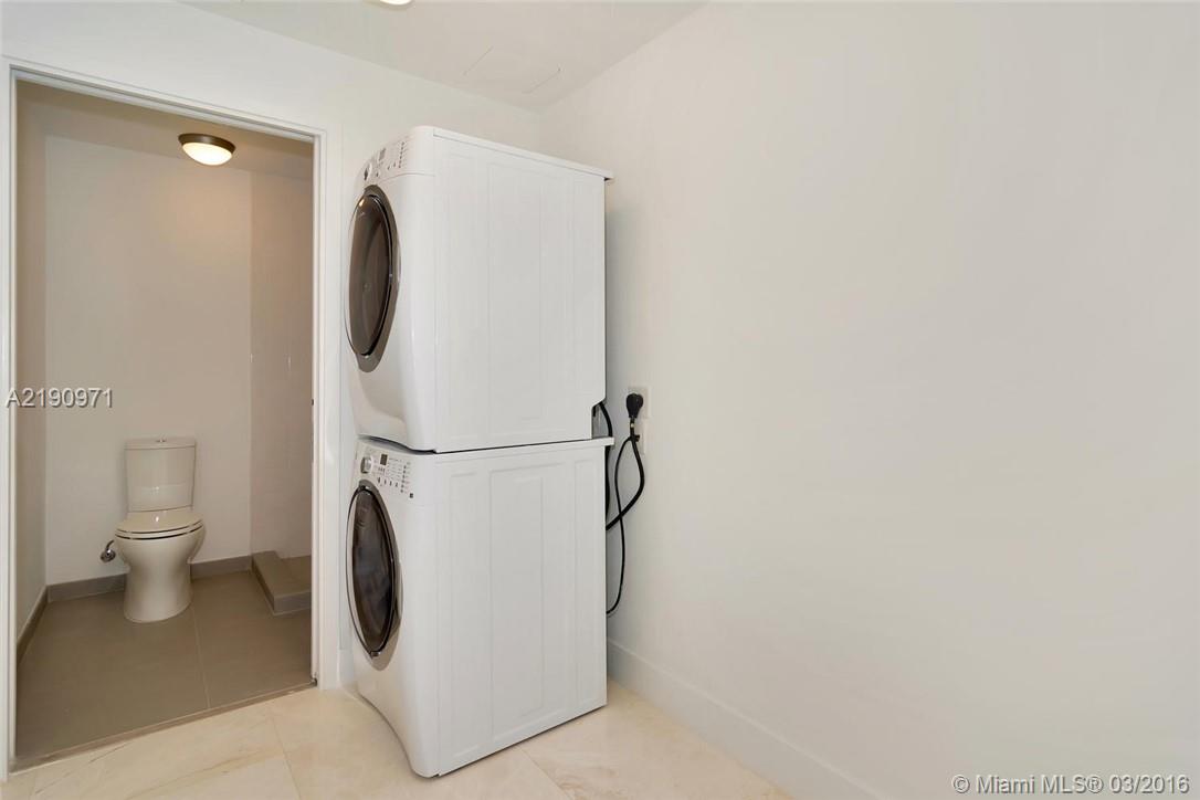 OCEANA KEY BISCAYNE - Residential Lease