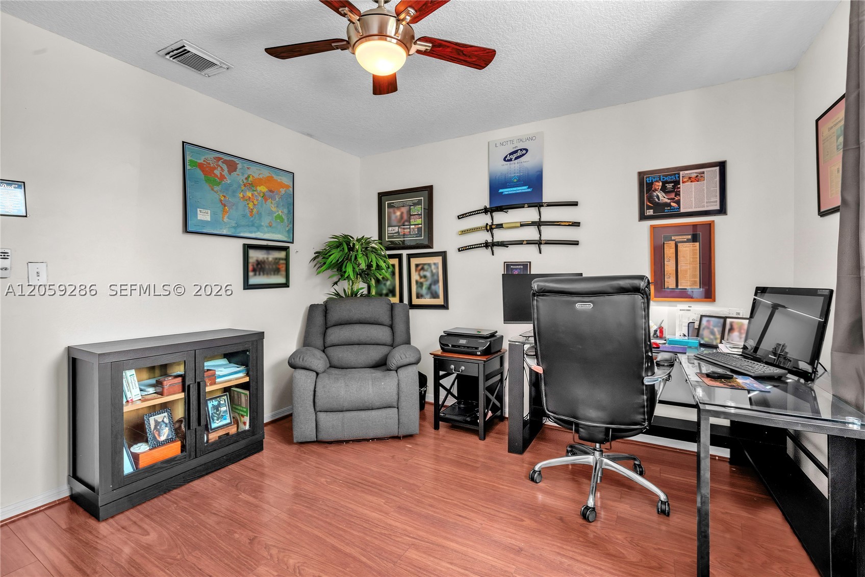 WINSTON PARK - Residential