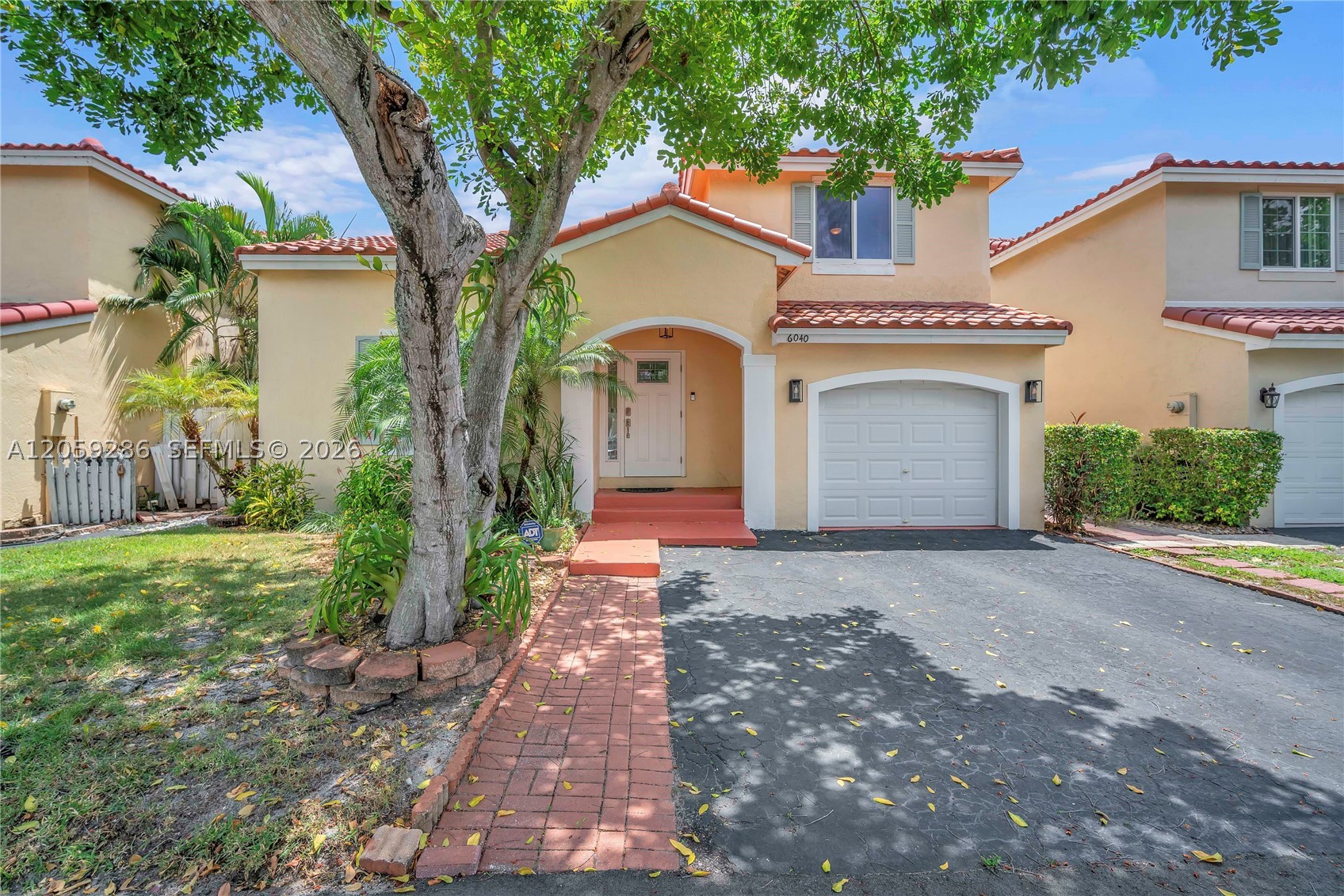 WINSTON PARK - Residential