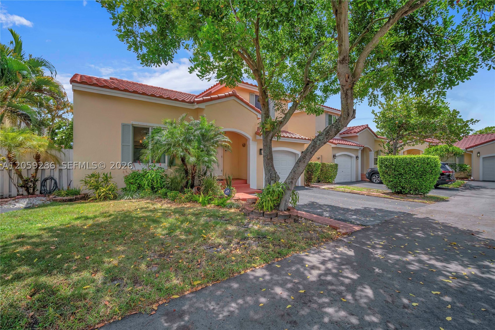 WINSTON PARK - Residential