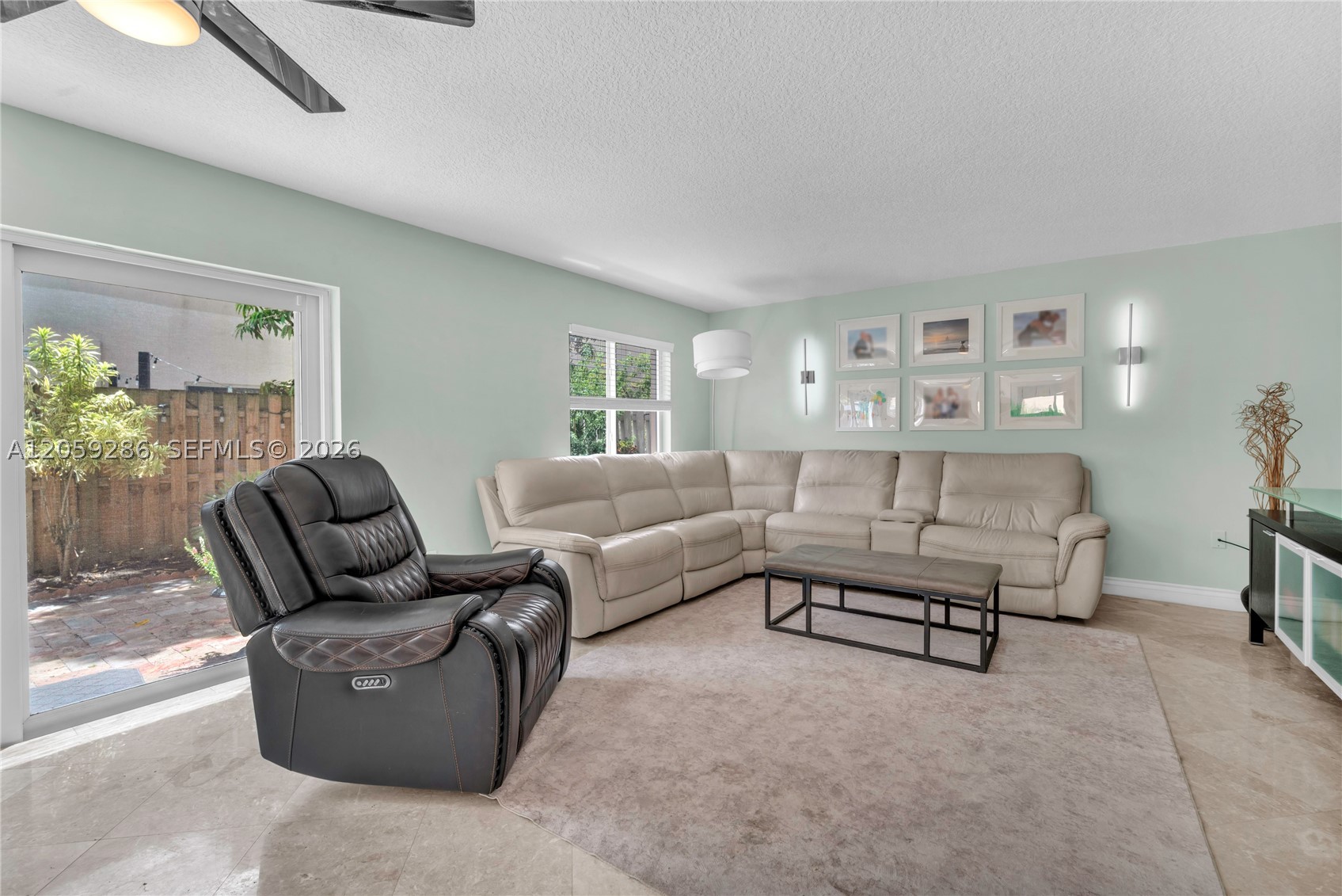 WINSTON PARK - Residential