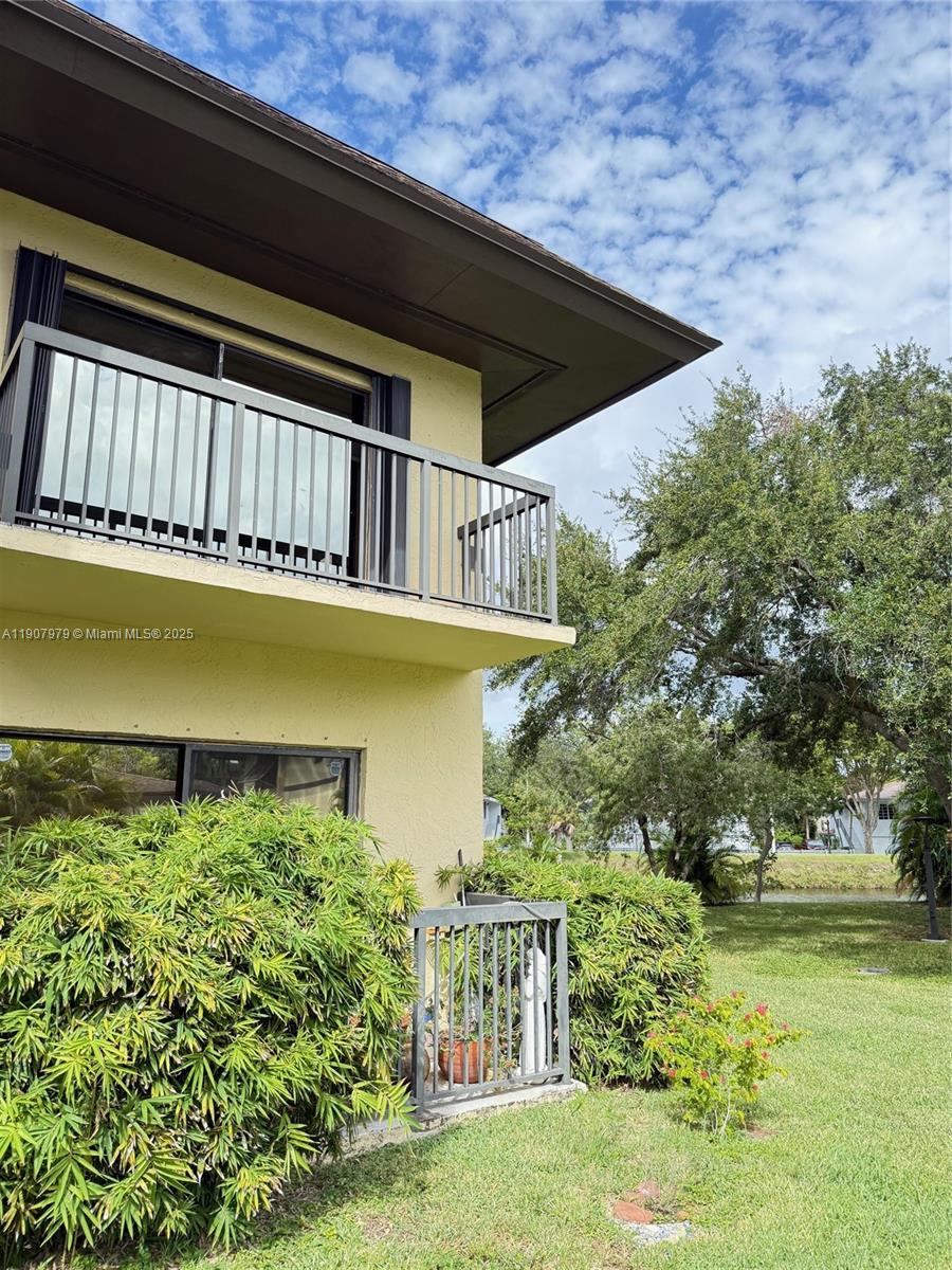 KINGS CREEK WEST CONDO BL - Residential Lease