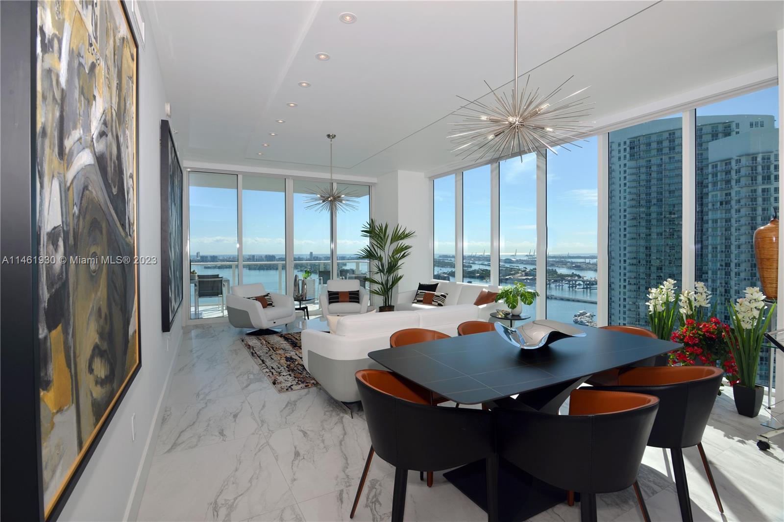 PARAMOUNT BAY CONDO - Residential