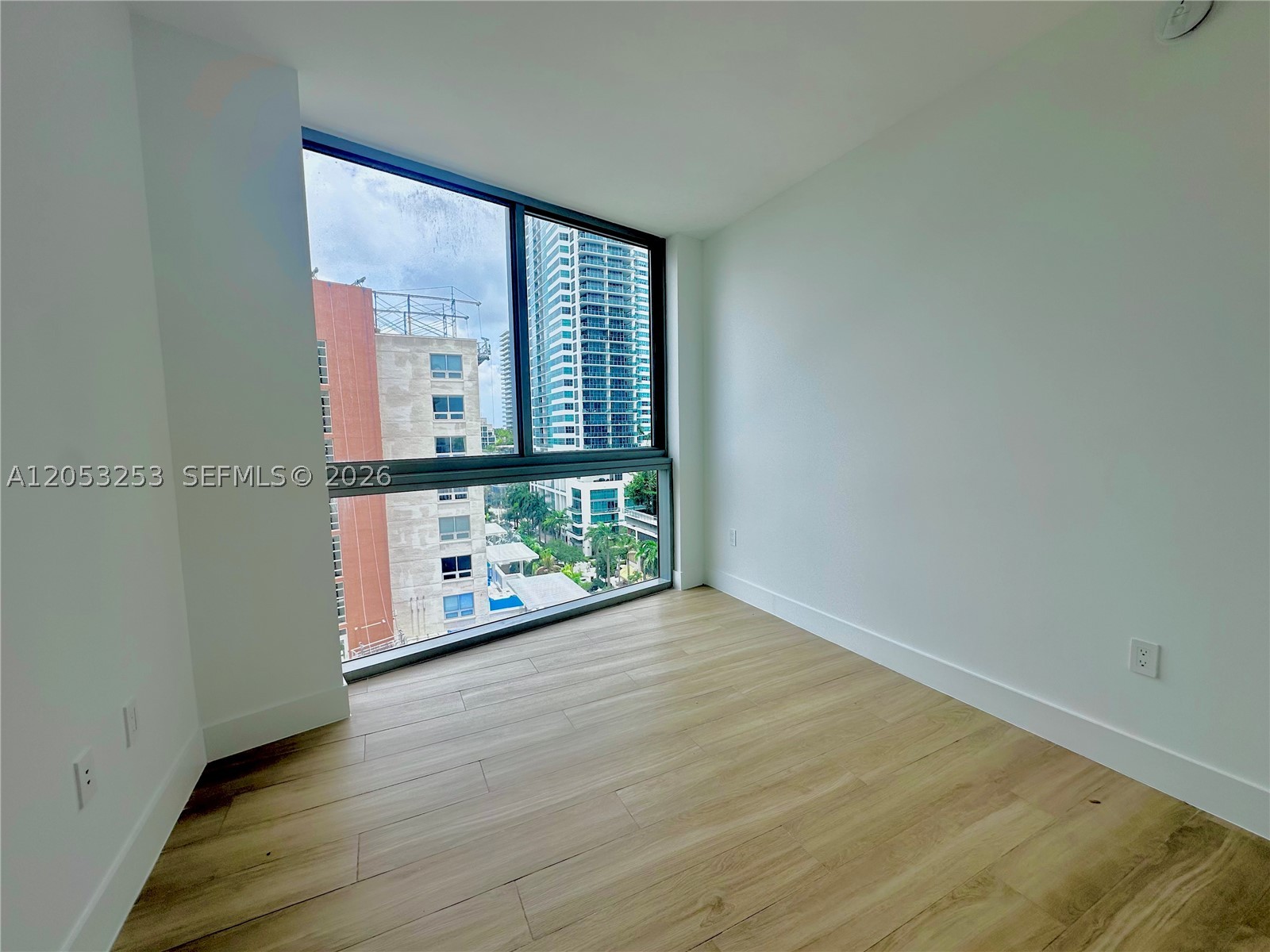 The Standard Midtown - Residential Lease