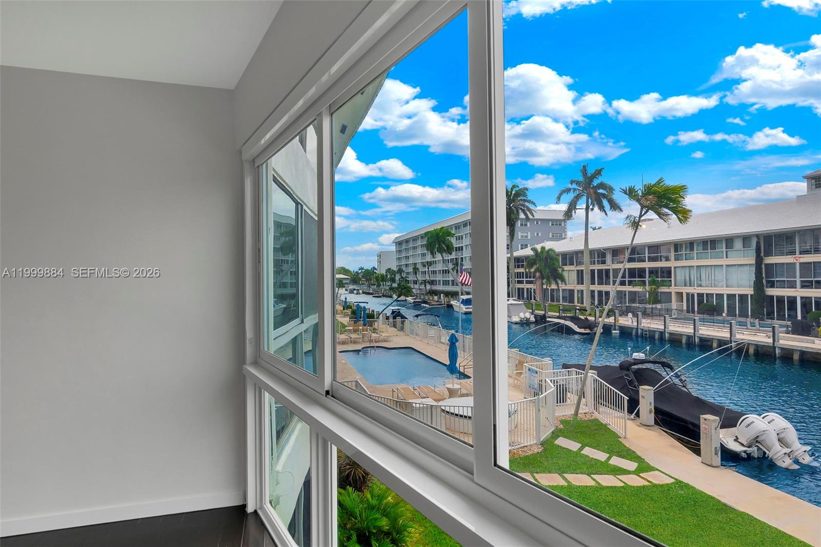 WINDSOR CONDO - Residential