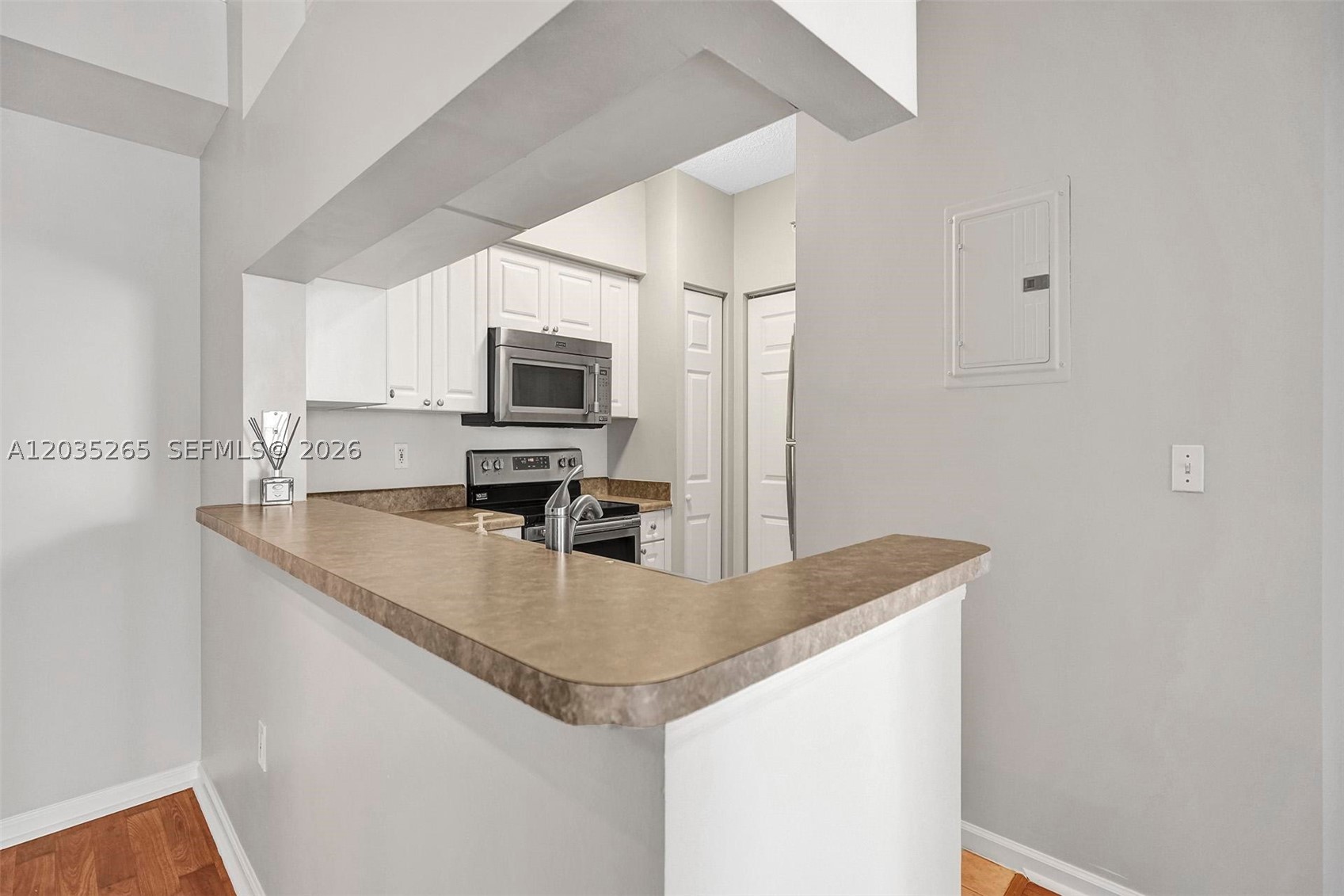 PORTO BELLAGIO CONDO - Residential Lease