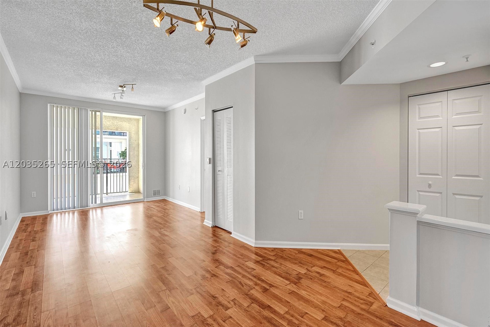 PORTO BELLAGIO CONDO - Residential Lease