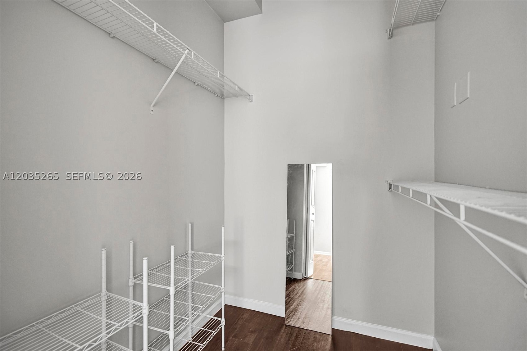 PORTO BELLAGIO CONDO - Residential Lease