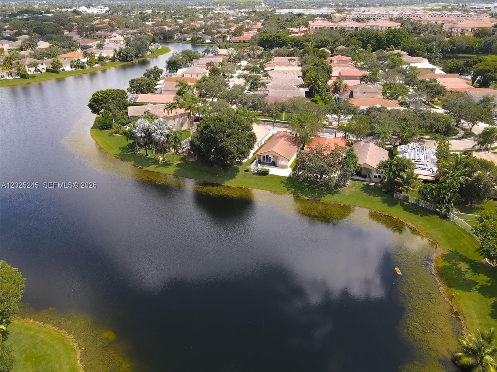 SAPPHIRE SHORES-SAPPHIRE - Residential