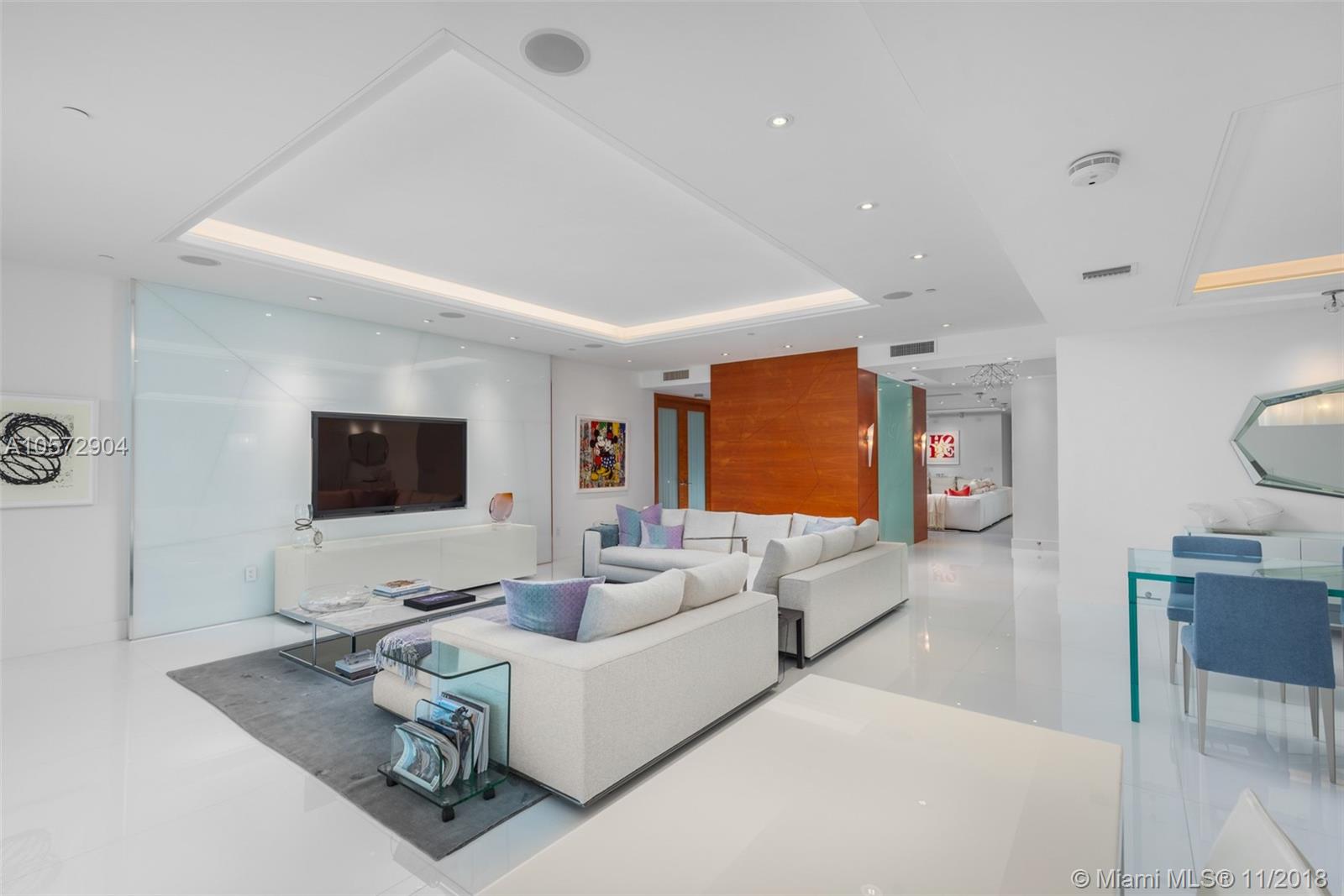 THE RESIDENCES AT THE BAT - Residential