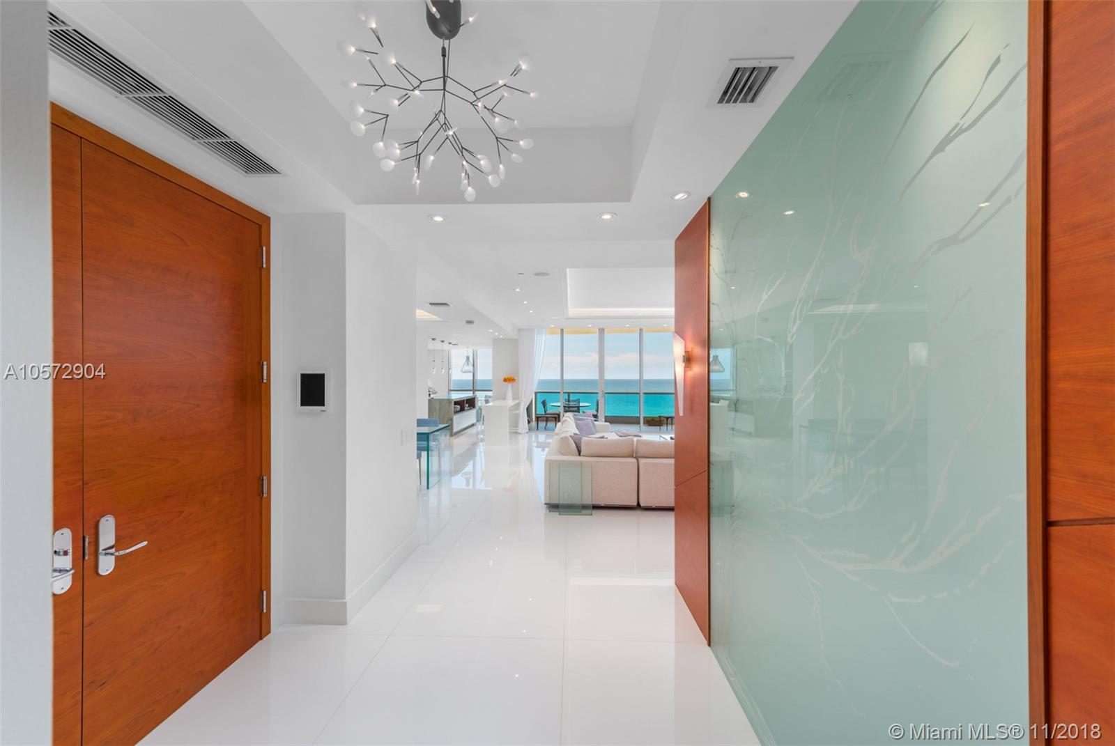 THE RESIDENCES AT THE BAT - Residential