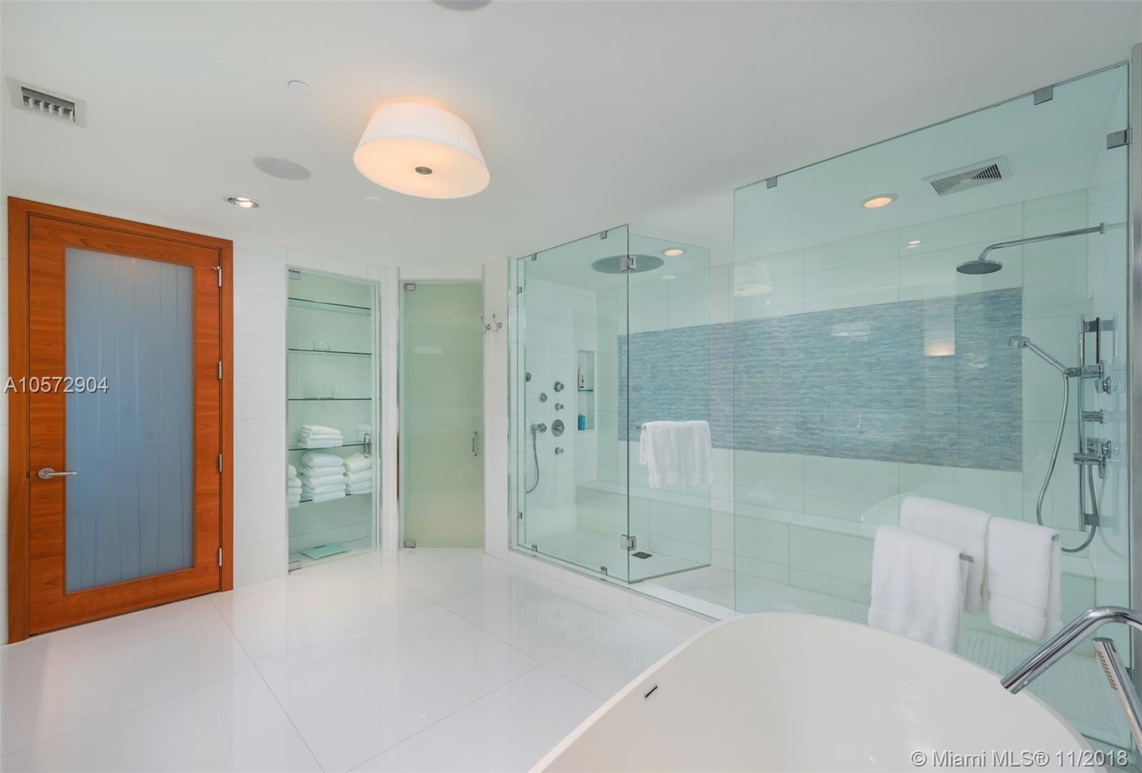 THE RESIDENCES AT THE BAT - Residential