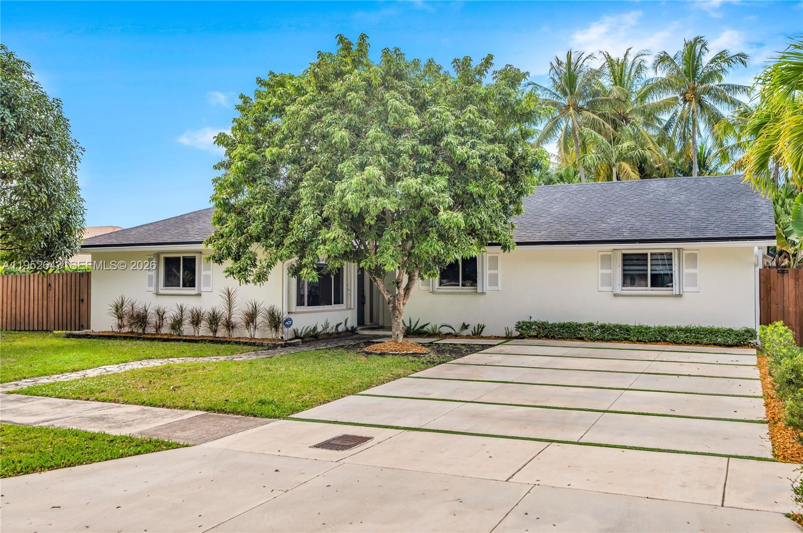 RAMBLING WOODS SUBDIVISIO - Residential