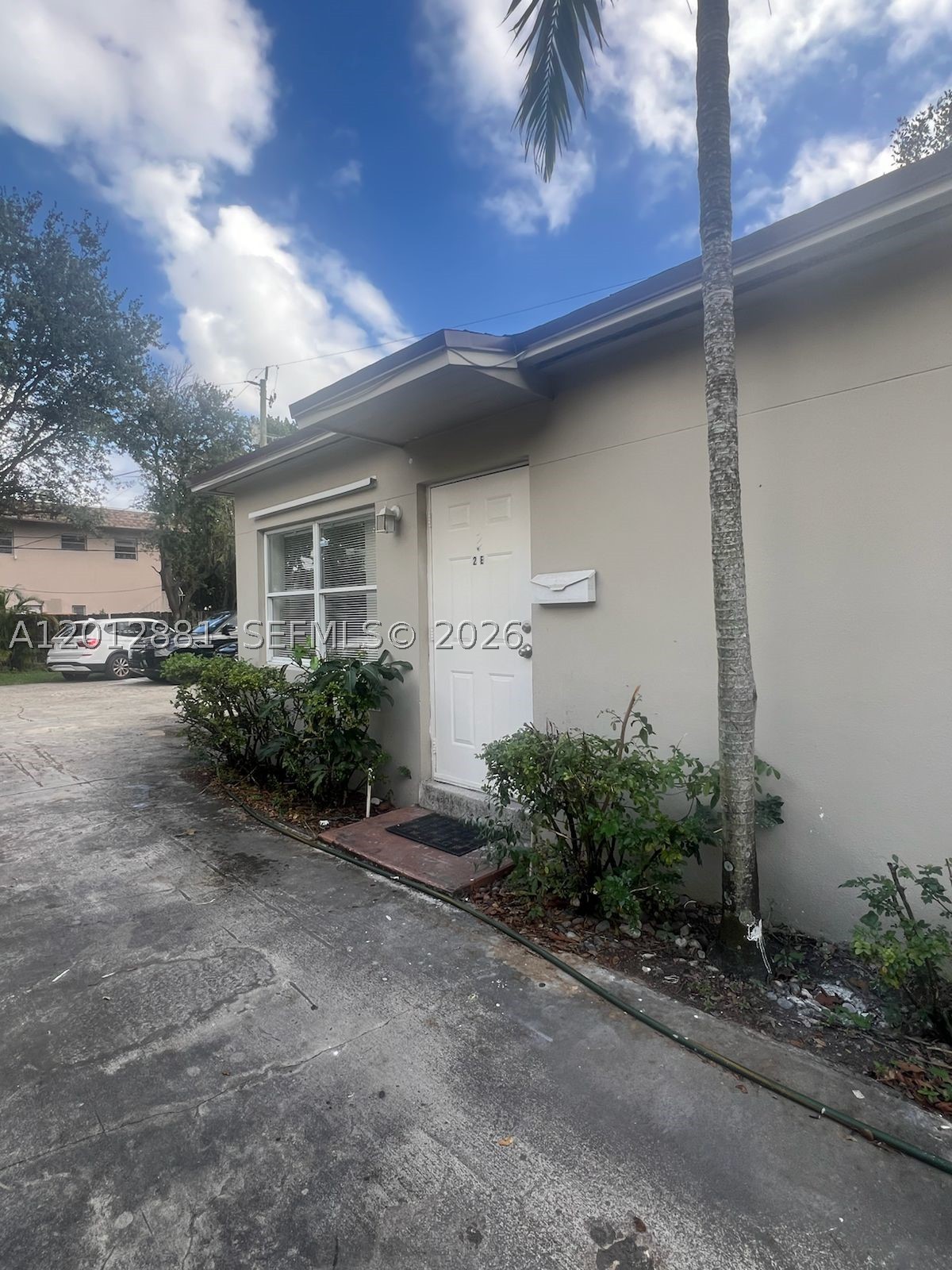 Located in the heart of Hollywood, this duplex offers an excellent investment opportunity in a rapidly growing area surrounded by new developments, popular restaurants, and just minutes from the beach. The property features separate electric meters and a total of four parking spaces, with two assigned parking spaces per unit.
The front unit includes in-unit laundry, while the rear unit has access to an on-site laundry room. The back unit has been recently remodeled, and the roof was replaced in 2023, adding long-term value for the new owner.
Both units are currently rented on a month-to-month basis, with rents below market value, offering strong potential for future rent increases.