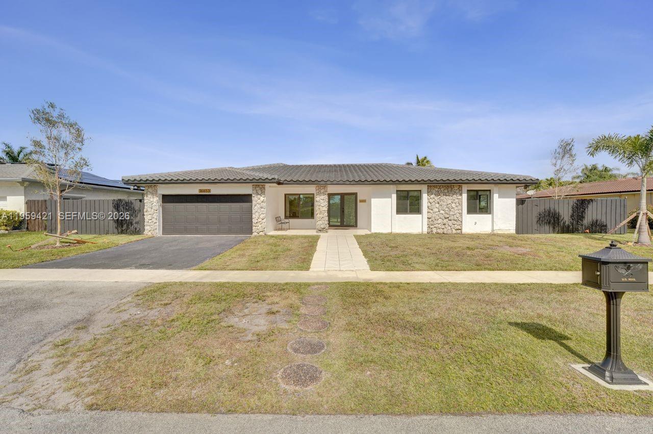 BONAVENTURE LAKES 3RD ADD - Residential