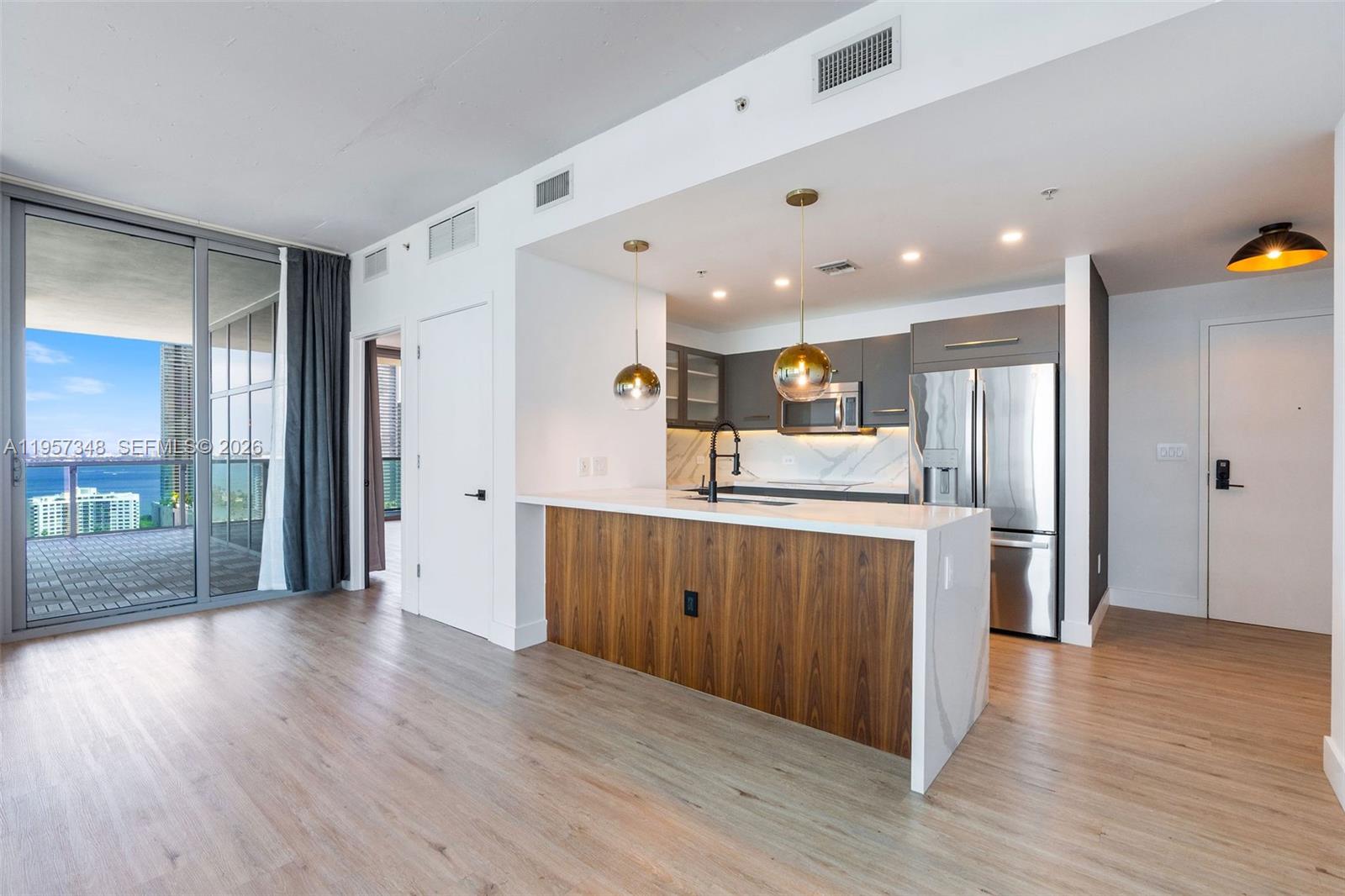 FOUR MIDTOWN MIAMI CONDO - Residential