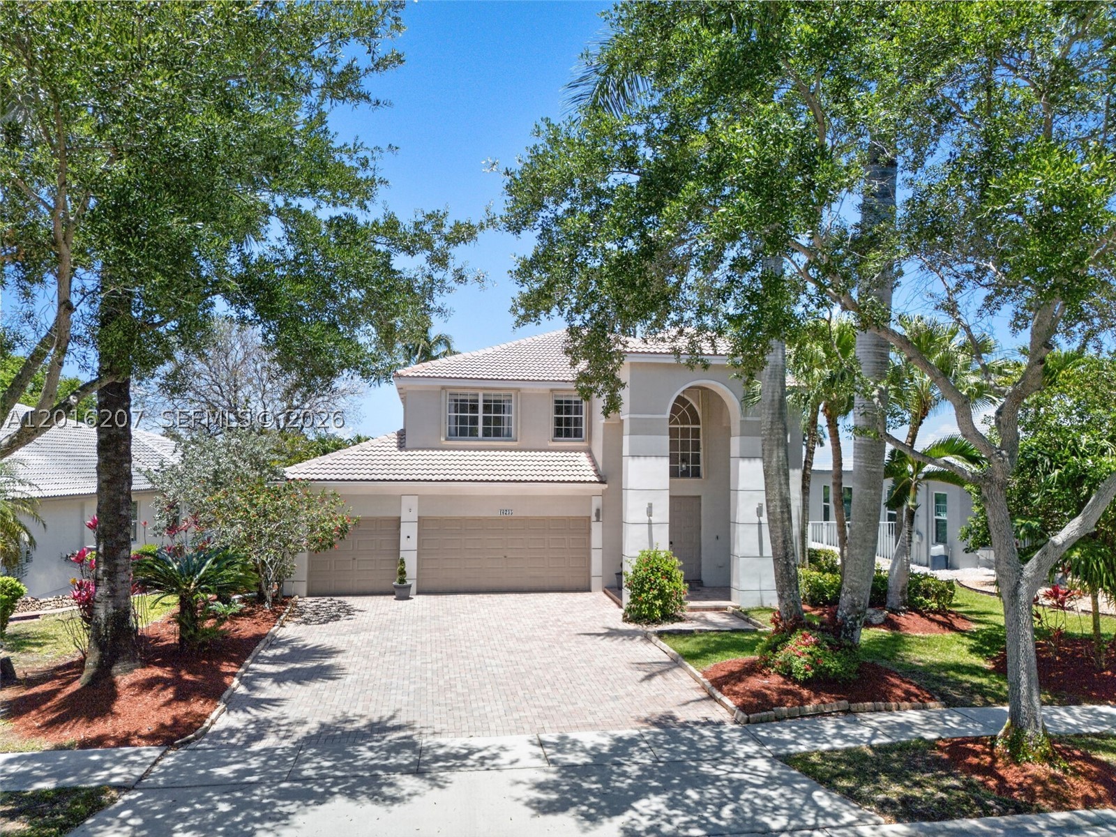 Pembroke Isles - Residential