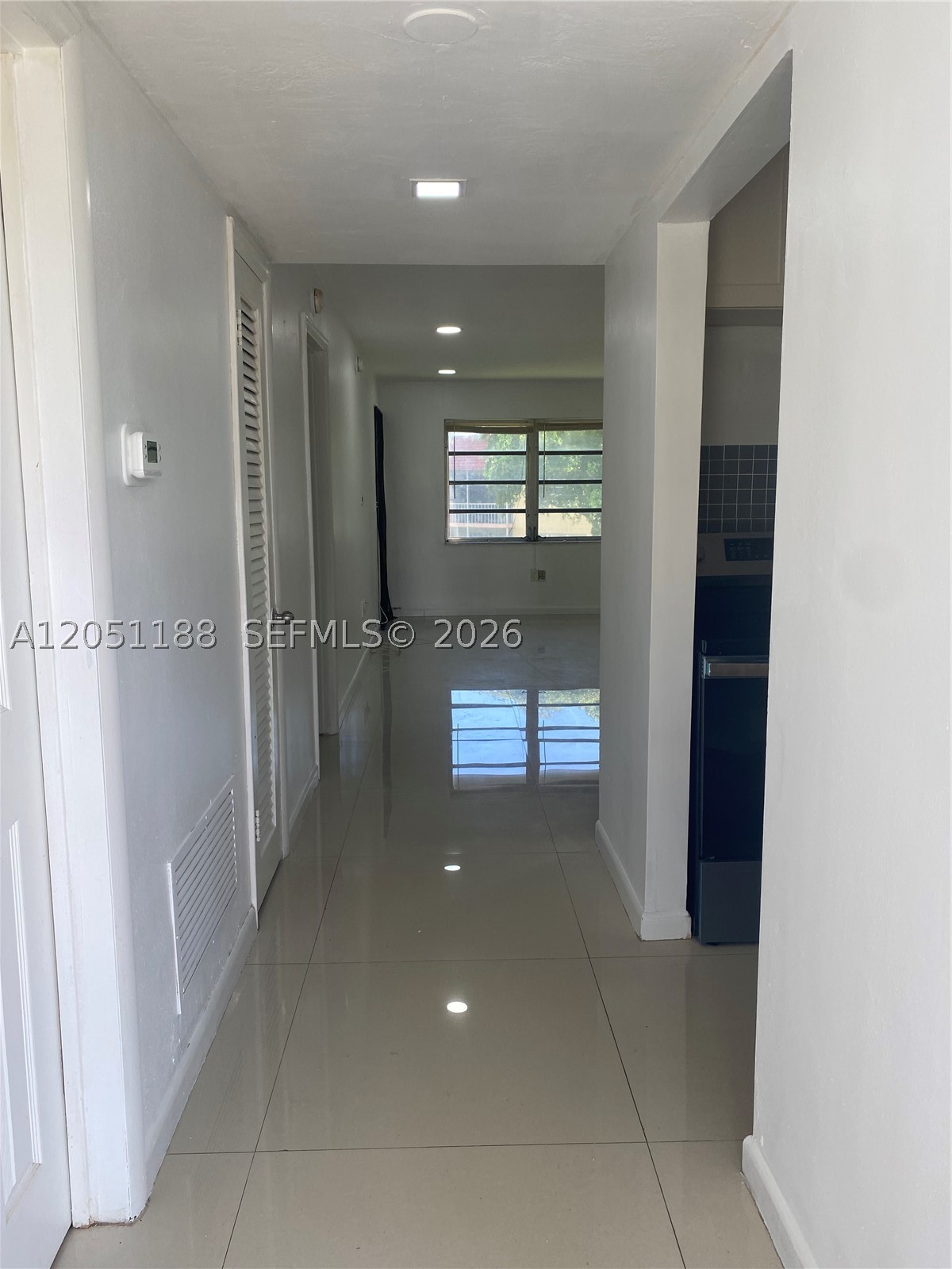 FIRST HORIZONS CONDO - Residential Lease