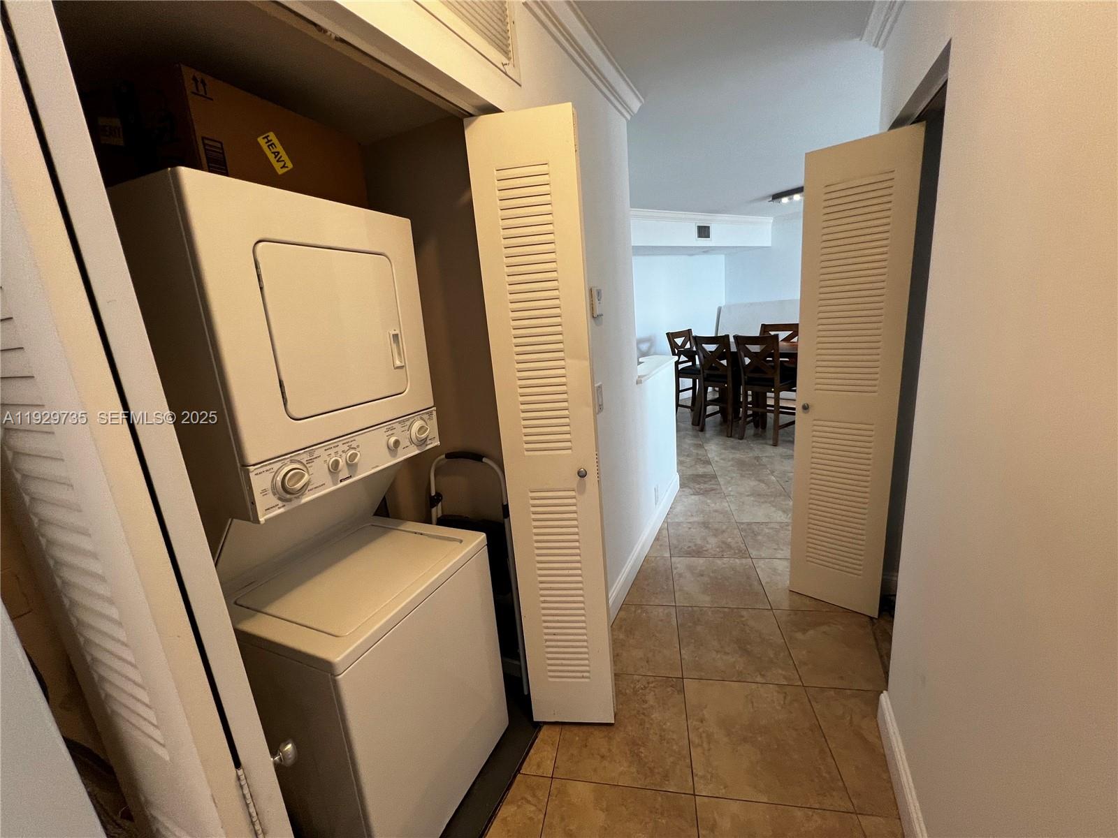 MYSTIC POINTE TOWER 600 - Residential