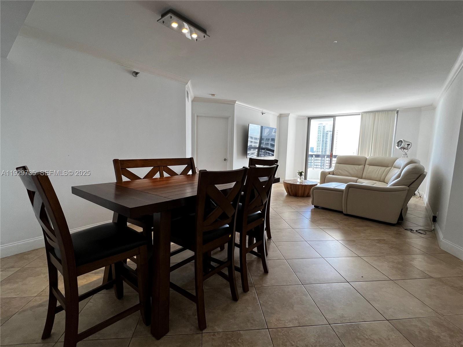 MYSTIC POINTE TOWER 600 - Residential