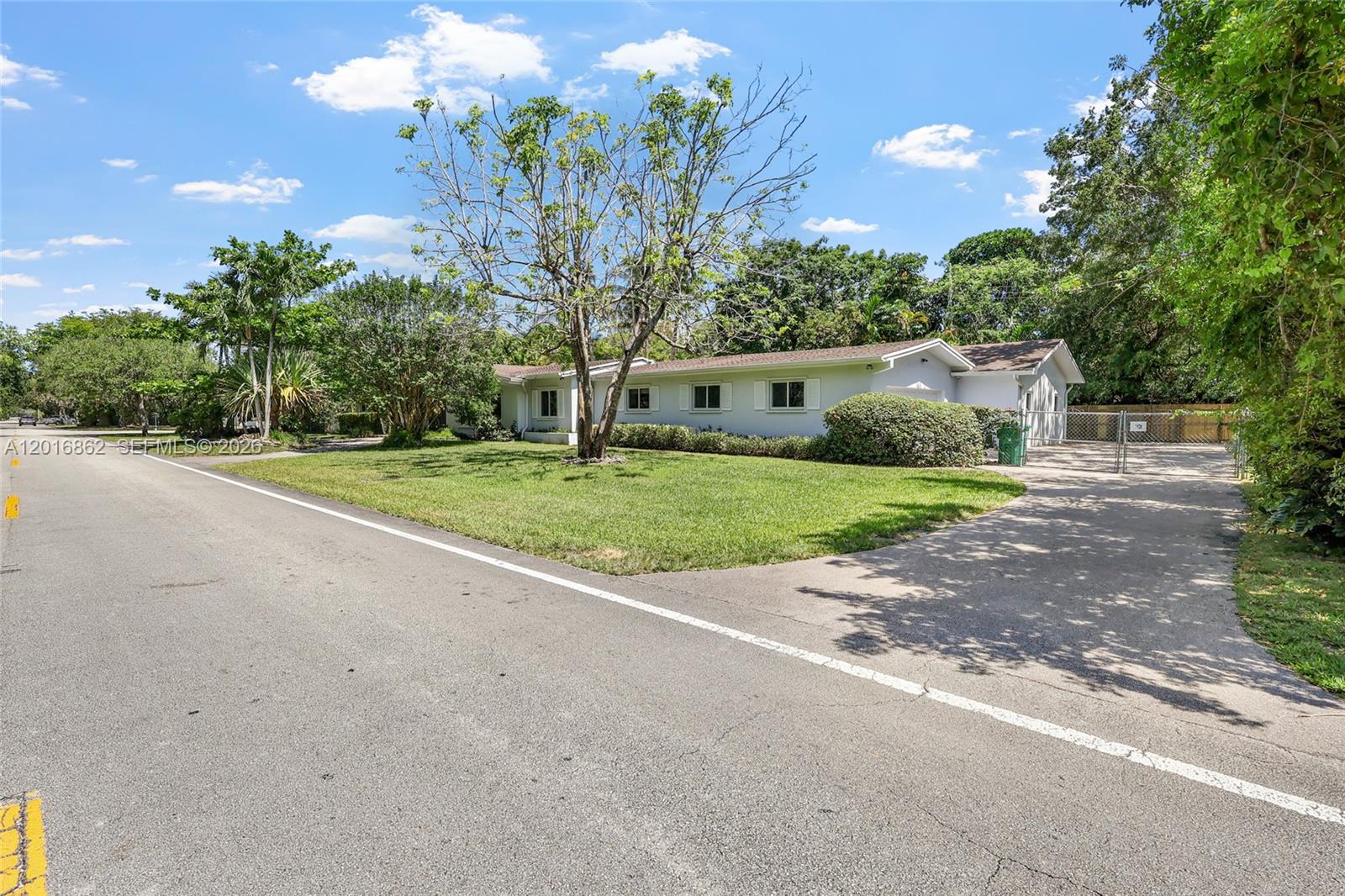 VILLAGE GROVE - Residential