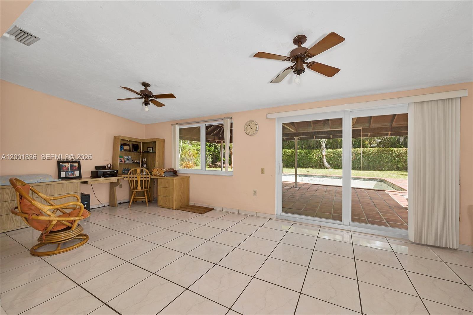 KENDALL HEIGHTS - Residential