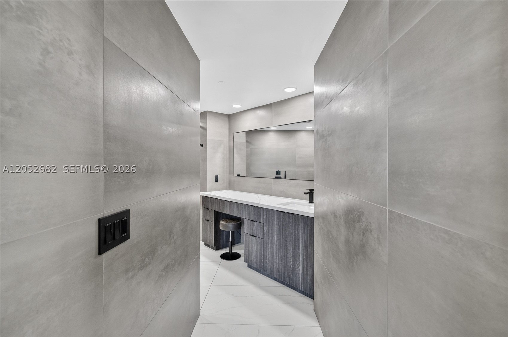 500 BRICKELL WEST CONDO - Residential