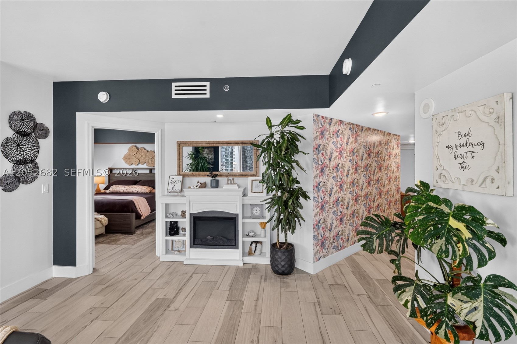 500 BRICKELL WEST CONDO - Residential