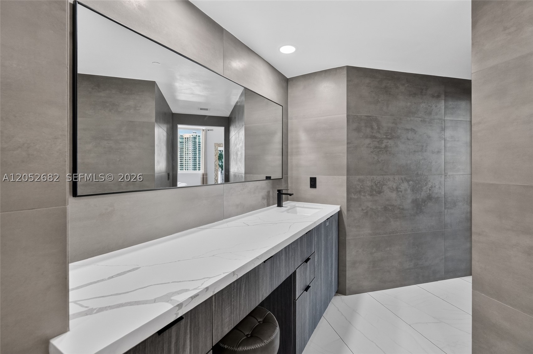 500 BRICKELL WEST CONDO - Residential