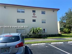 NEW HAMPTON AT CENTURY VI - Residential