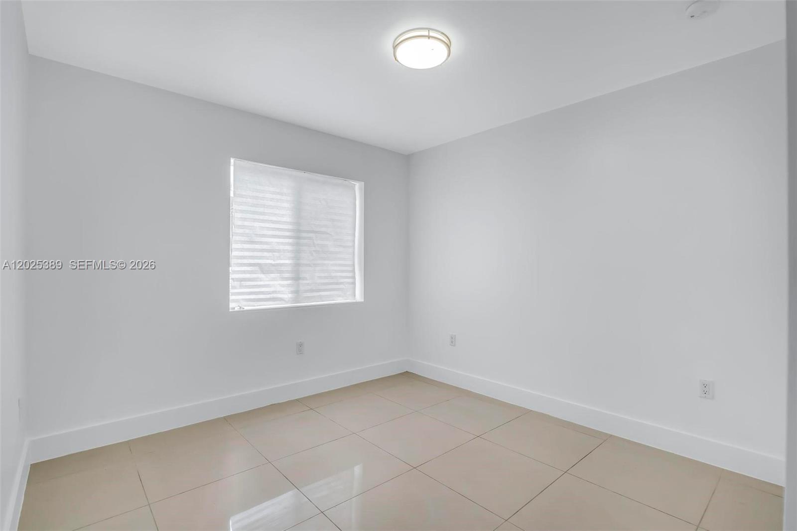 WOODMERE SUB - Residential Lease