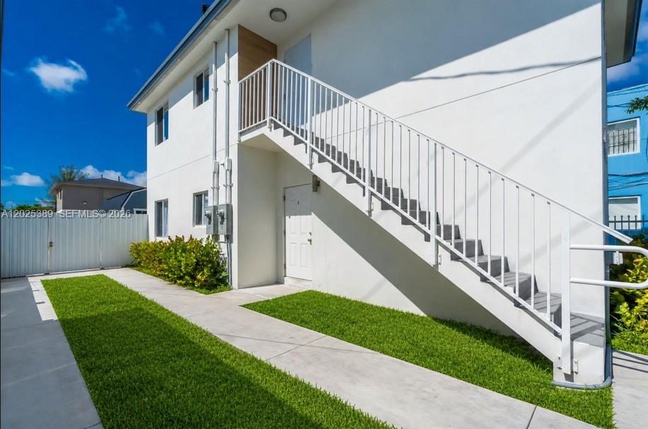 WOODMERE SUB - Residential Lease