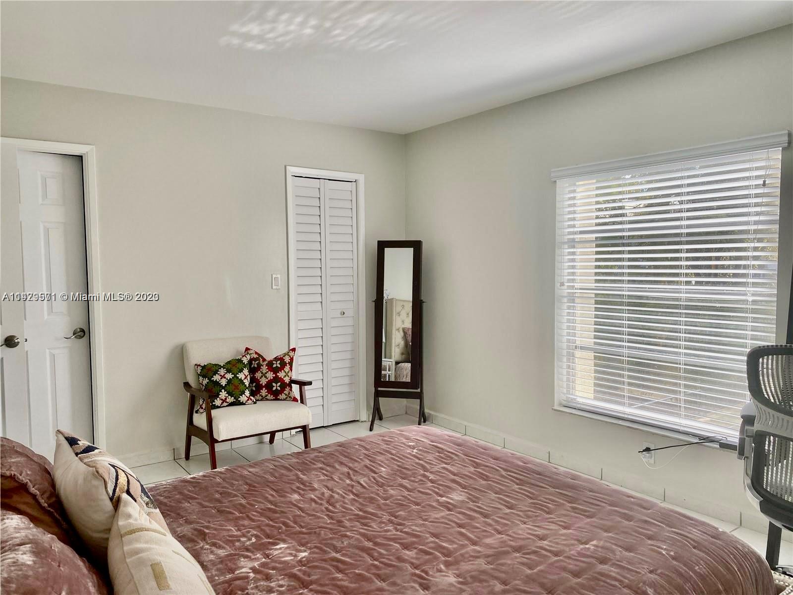 IONIAN PLAZA CONDO - Residential Lease