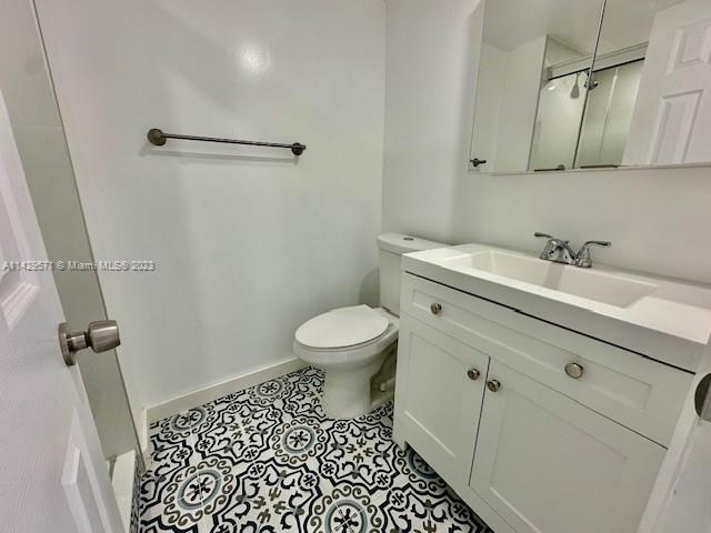 IONIAN PLAZA CONDO - Residential Lease