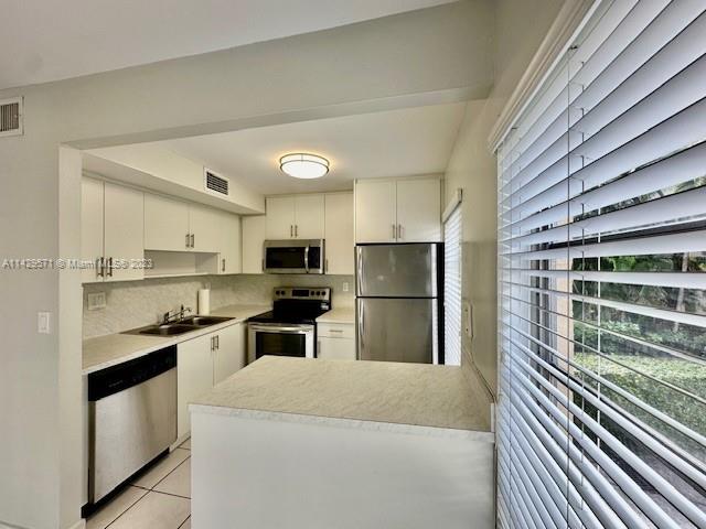 IONIAN PLAZA CONDO - Residential Lease