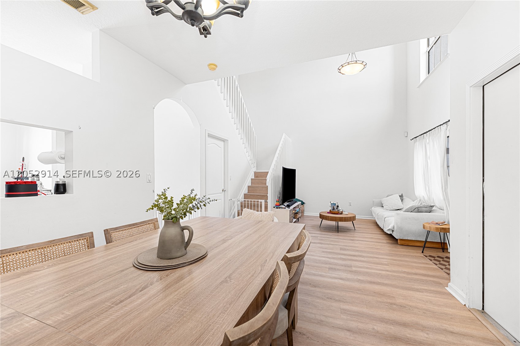 REPLAT OF PORTION OF M P - Residential