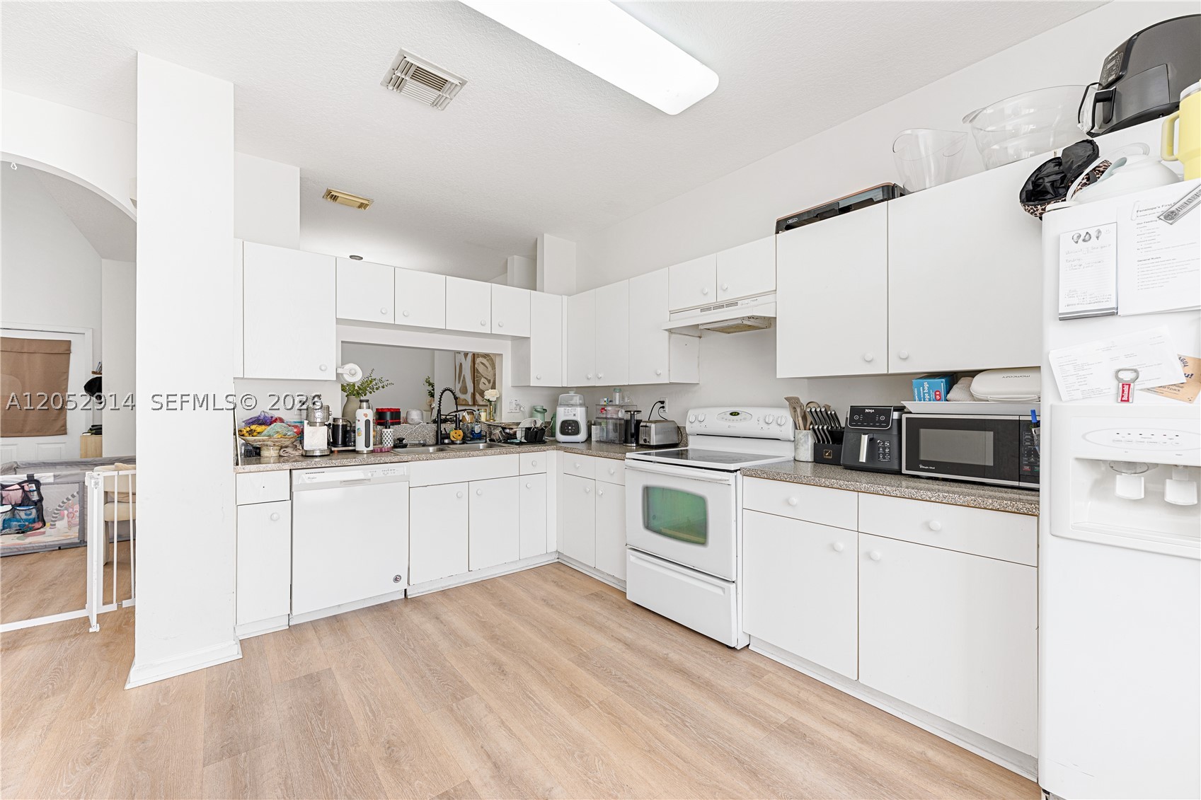 REPLAT OF PORTION OF M P - Residential