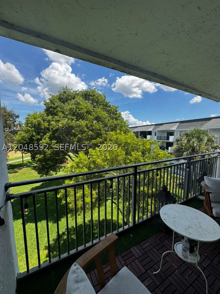 FAIRWAYS AT BONAVENTURE C - Residential