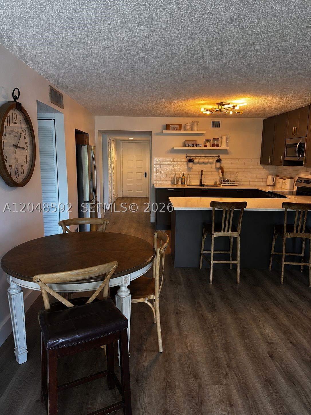 FAIRWAYS AT BONAVENTURE C - Residential