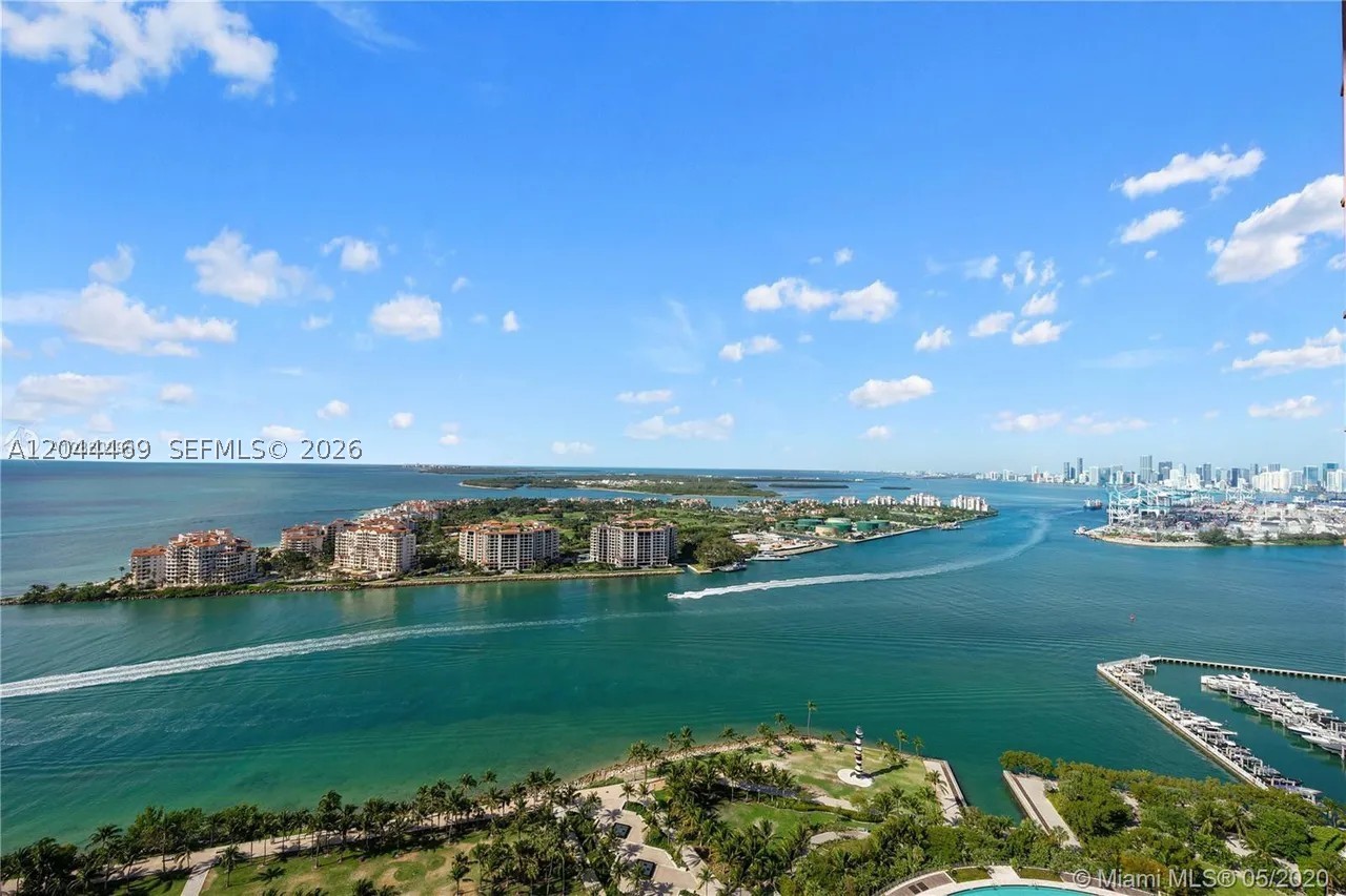 PORTOFINO TOWER CONDO - Residential